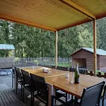 Ferienhaus In With Garden Recht