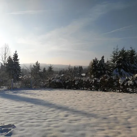 度假居 In With Garden